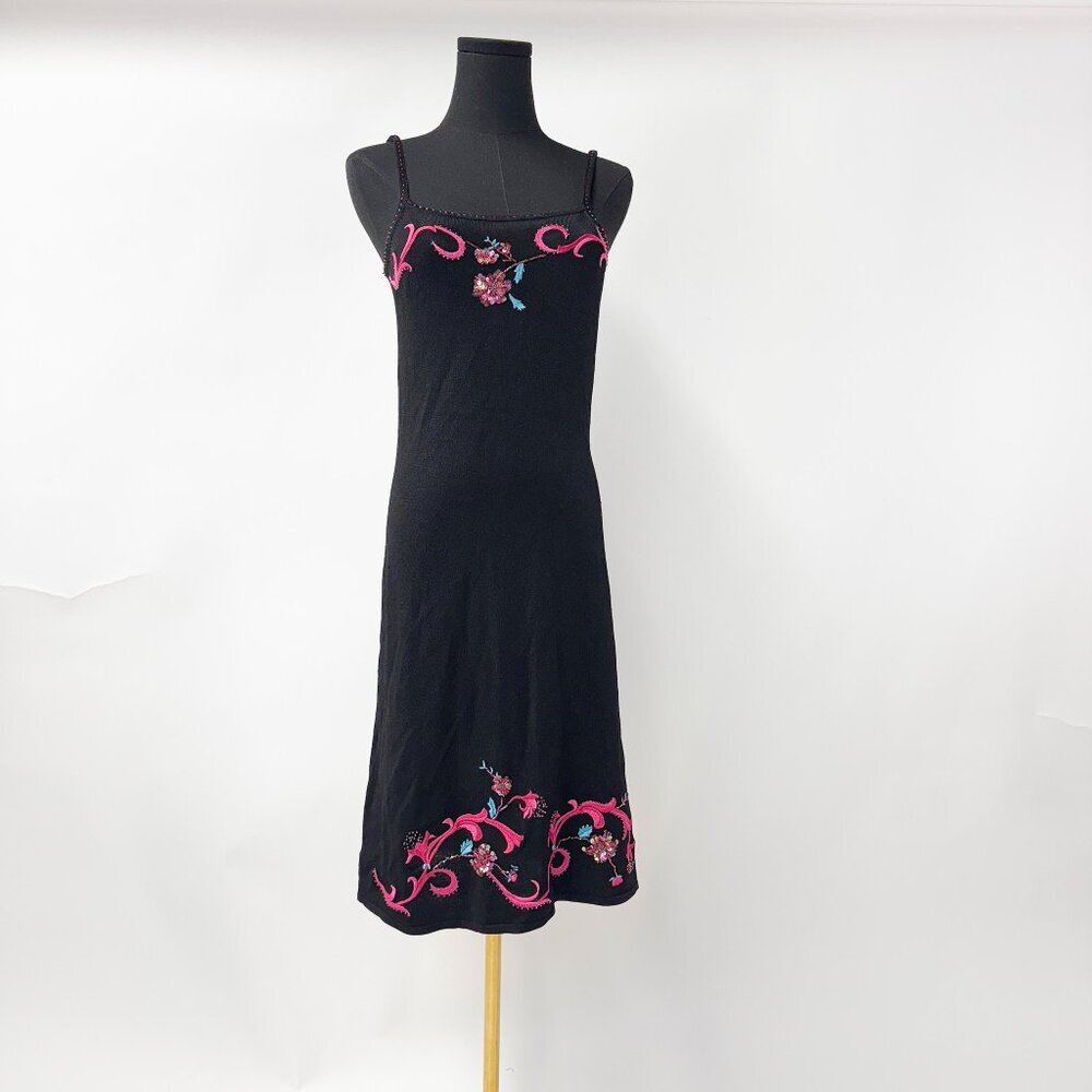 GORGEOUS VINTAGE BLACK KNIT BEADED EMBRODERIED DRESS - Picture 2 of 11